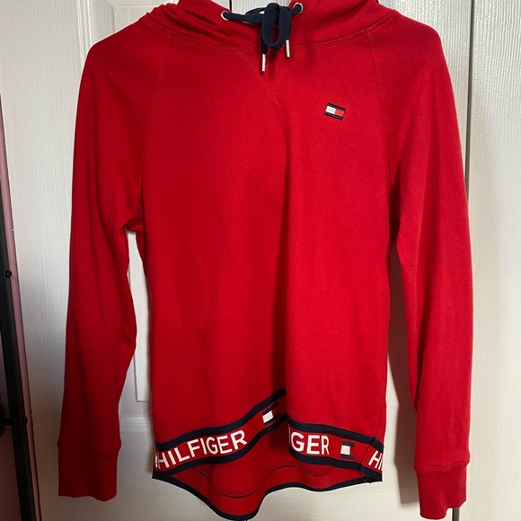✰ tommy hilfiger hoodie ✰ - Picture 1 of 6